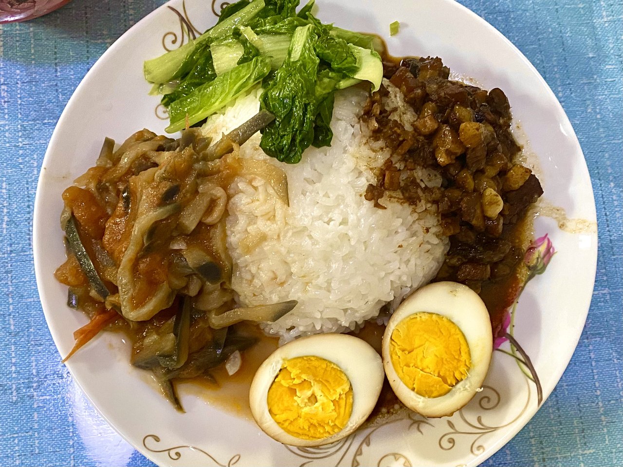 台湾卤肉饭