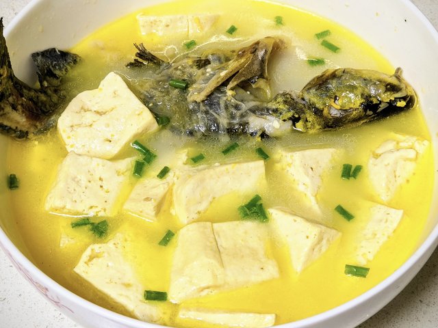 嘎鱼豆腐汤