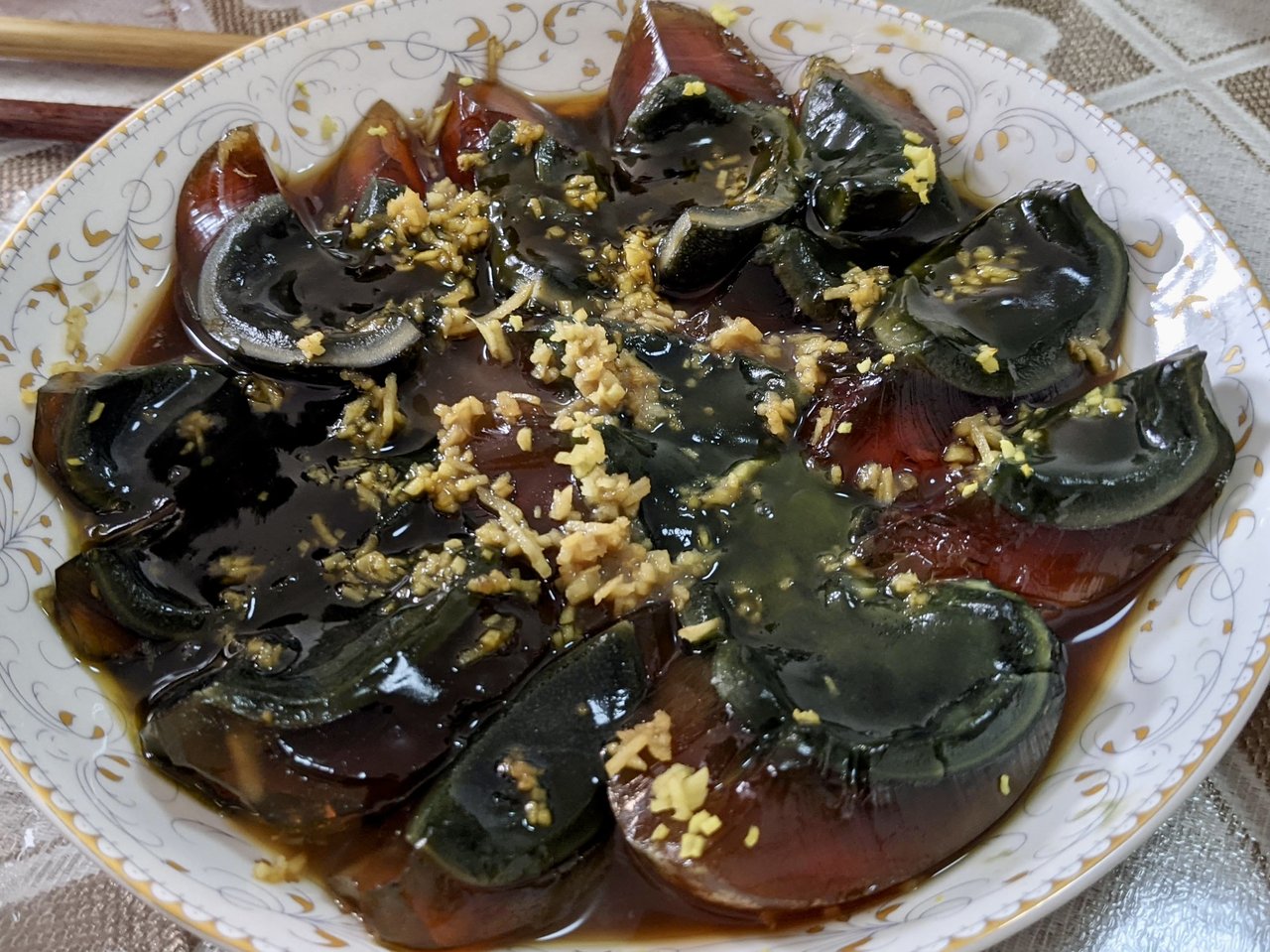 姜汁松花蛋