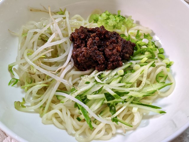 炸酱面