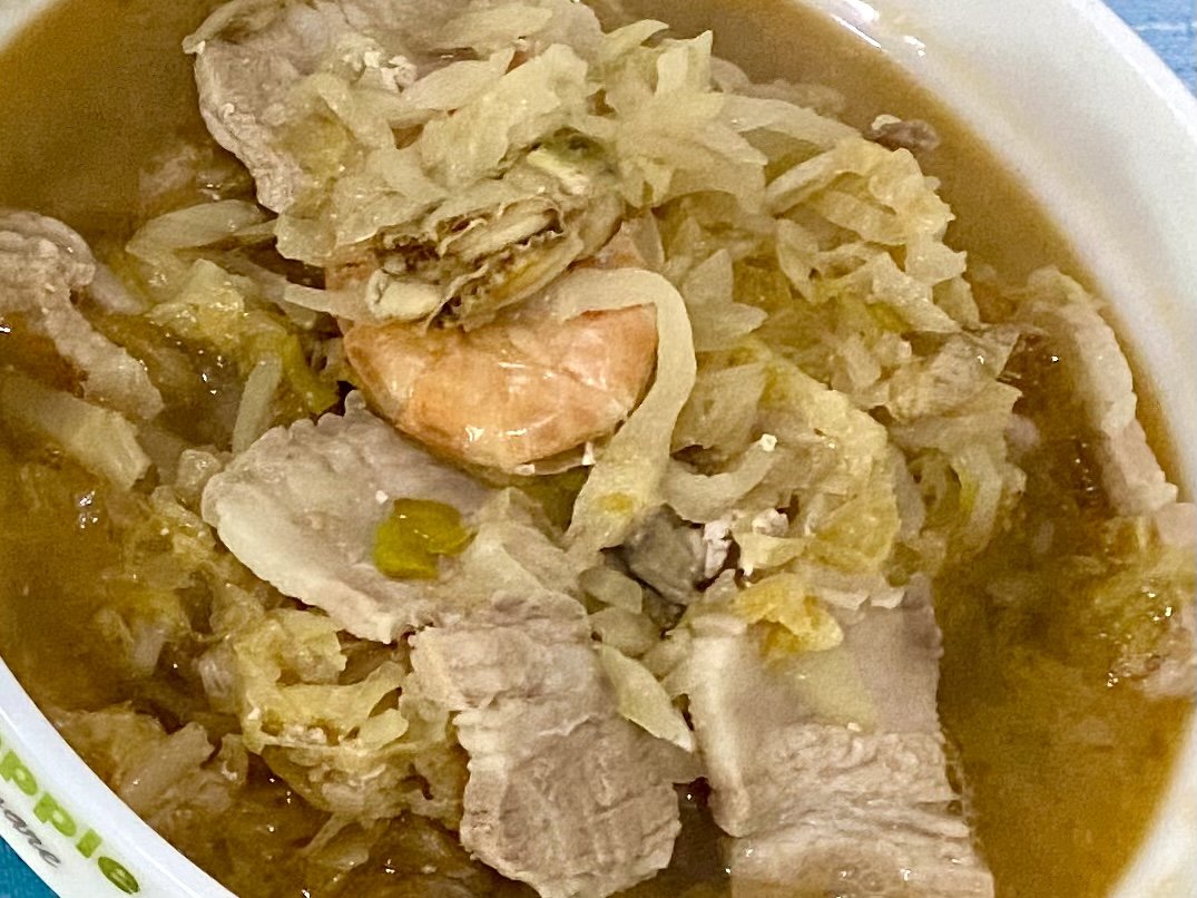 酸菜白肉大虾汤