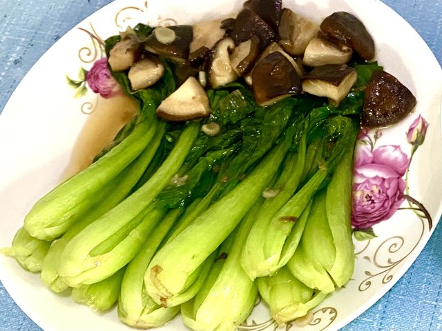 香菇油菜