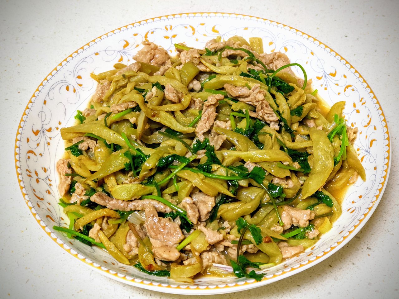 香菜茄丝炒羊肉