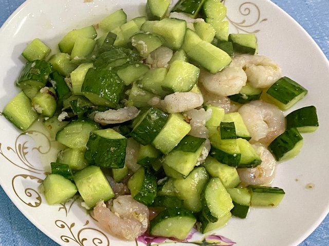 黄瓜炒虾仁